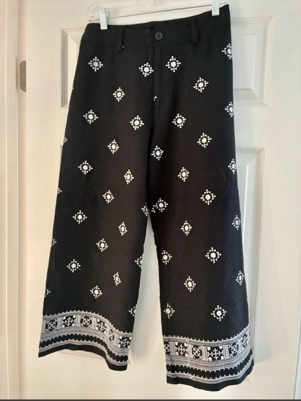 Tahari Women’s Black Wide-Leg Pants with White Embroidered Geometric Motifs